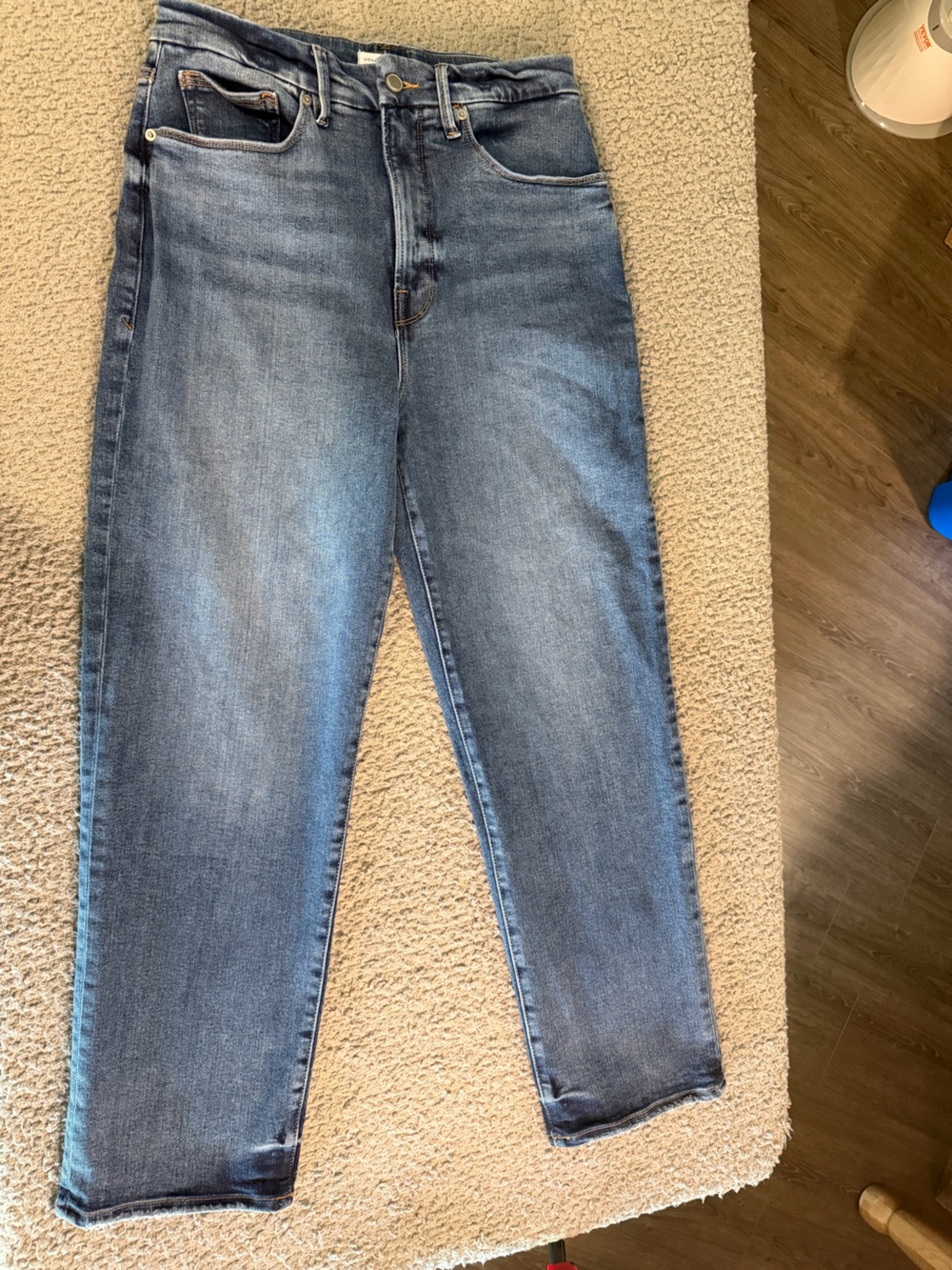 Good American High-Rise Straight Leg Jeans in Medium Blue Wash
